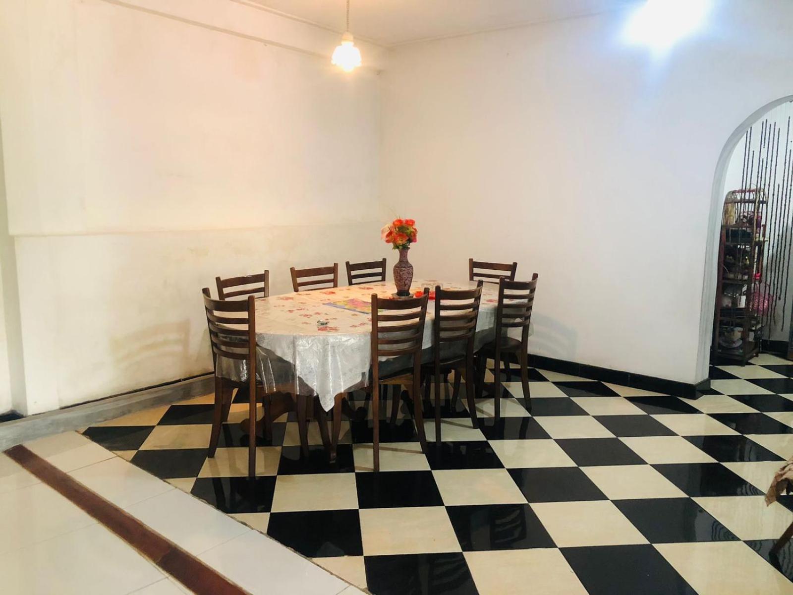 Chandi Mahal Homestay Канди Экстерьер фото