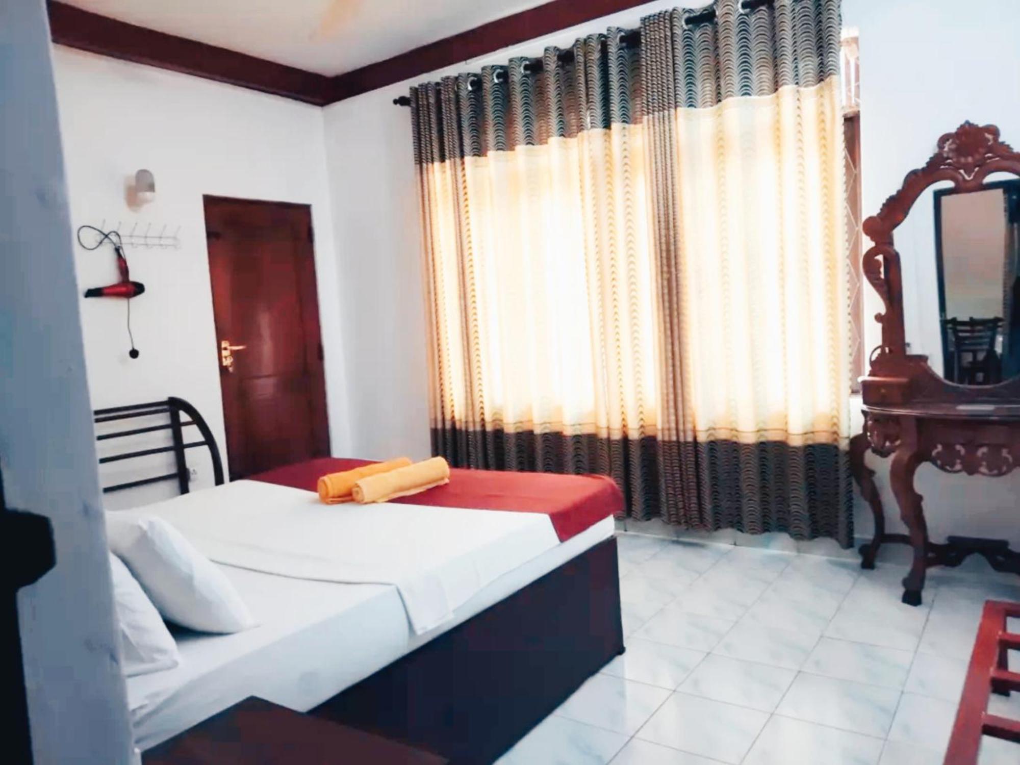 Chandi Mahal Homestay Канди Экстерьер фото